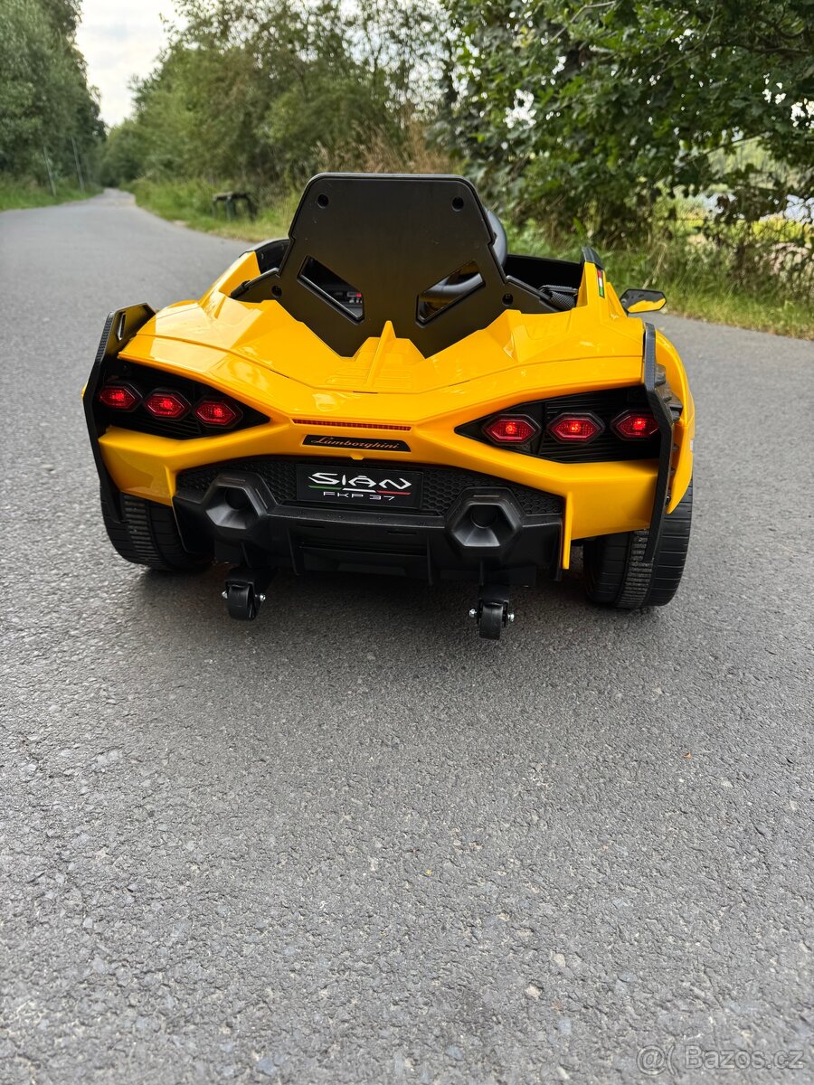 Lamborghini Sian - 8