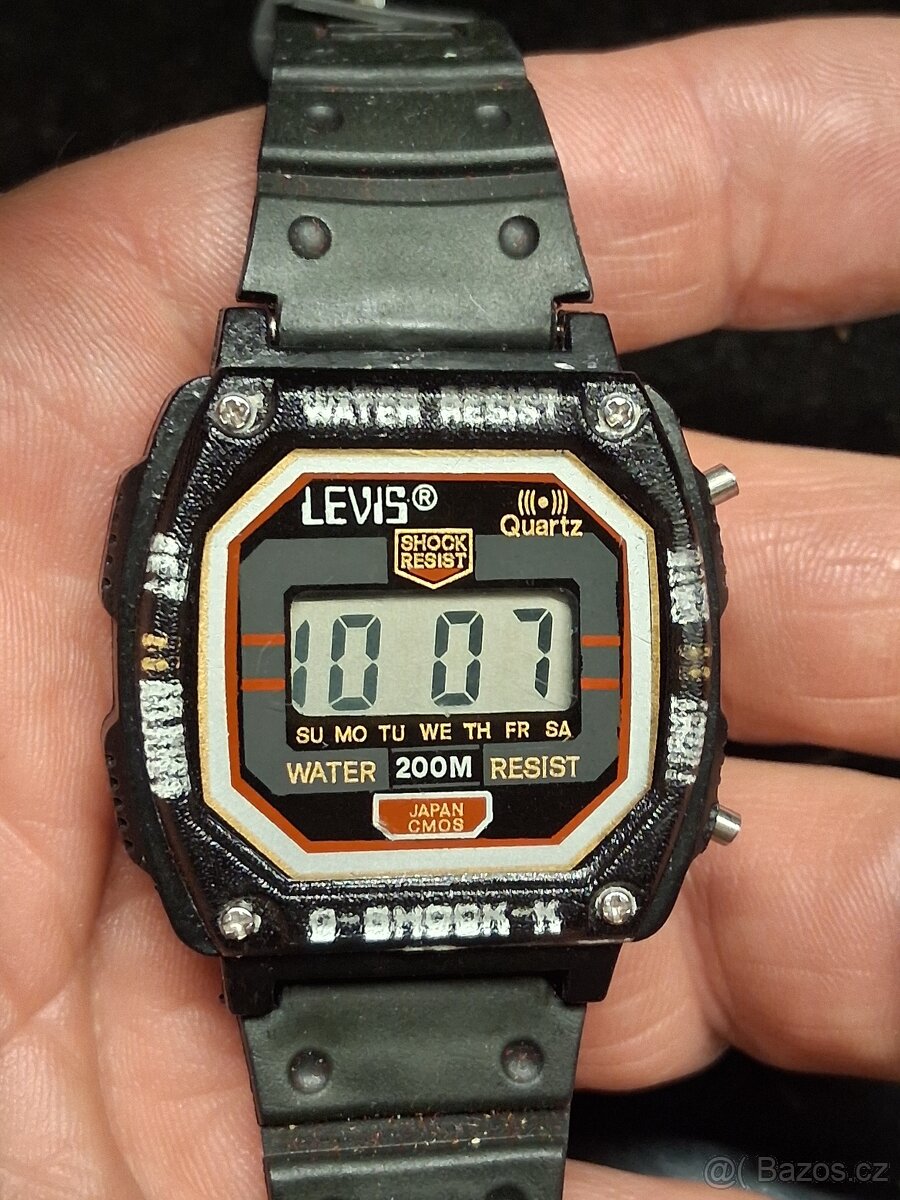 Digitální hodinky LEVIS - 8