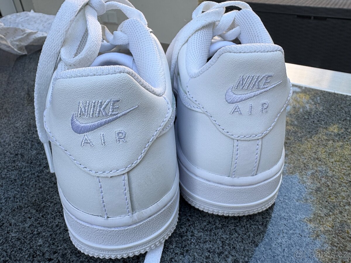 Nike Air Force 1, bílé, velikost 38 - 8