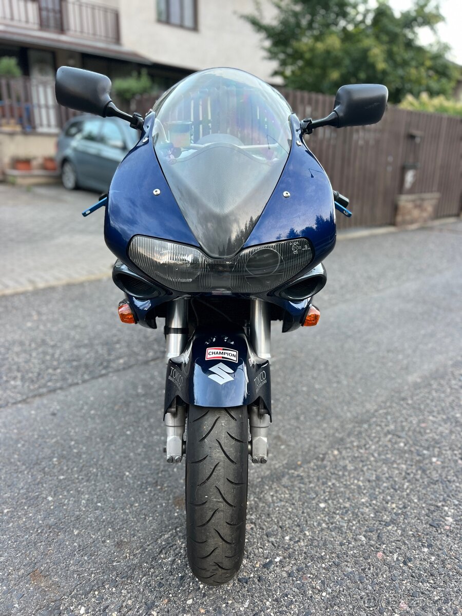 Suzuki tl1000s - 8