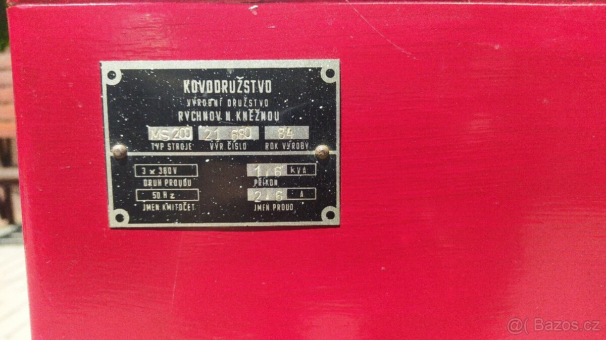 Srovnávačka s protahem KDR MS200 - 8