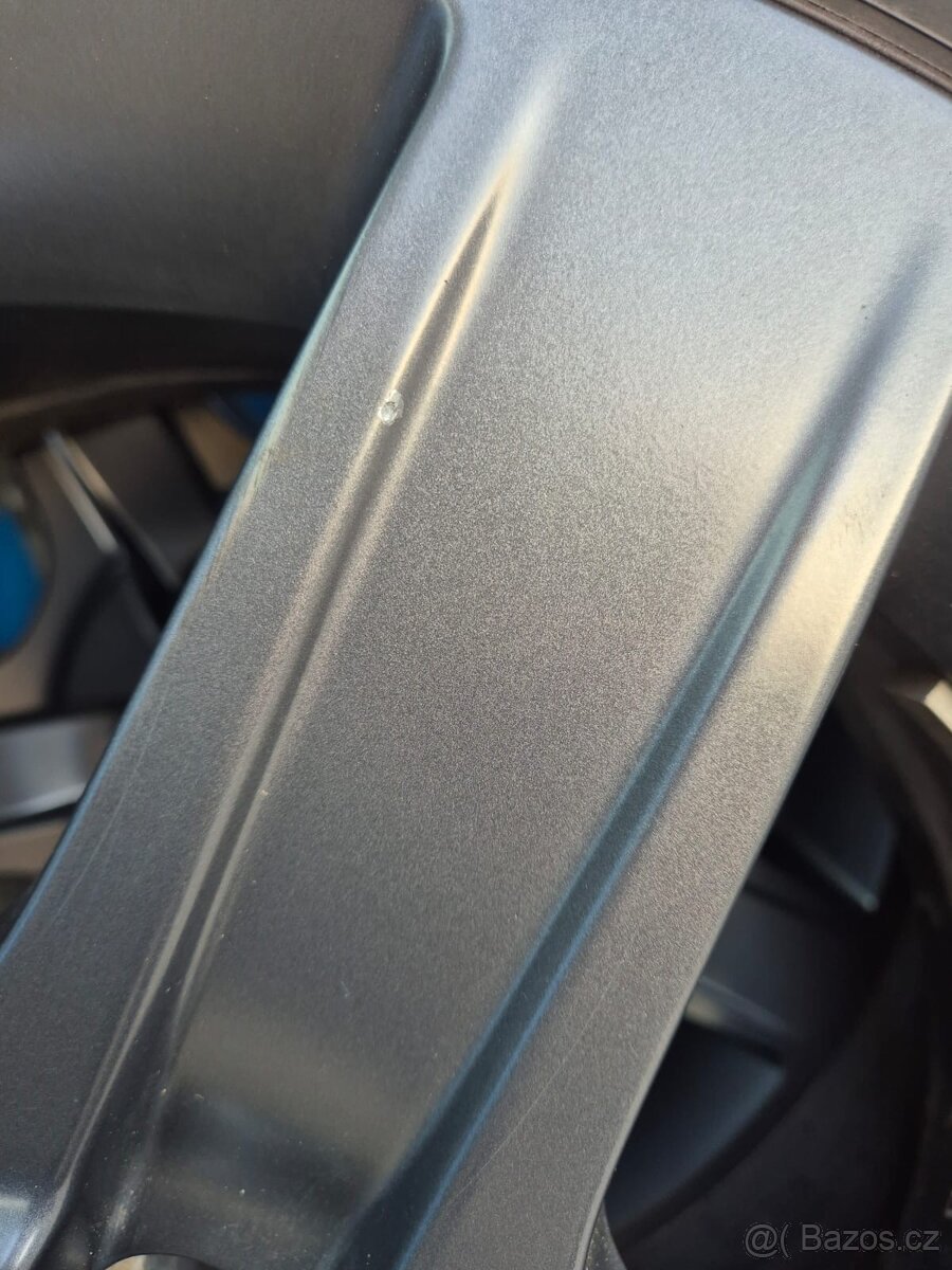 Originál Alu sada Land Rover/Defender r20 - 255/60/20 grafit - 8