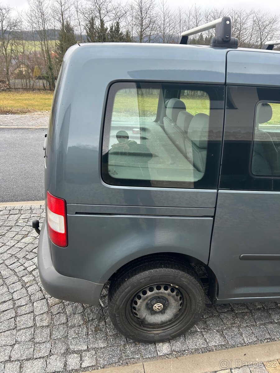 Vw caddy life 1.9 tdi 77kw - 8