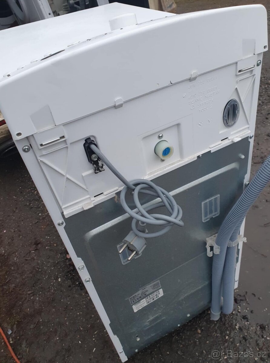 PRACKA WHIRLPOOL,HORNI PLNENI,6KG,JAKO NOVA,A+++ - 8