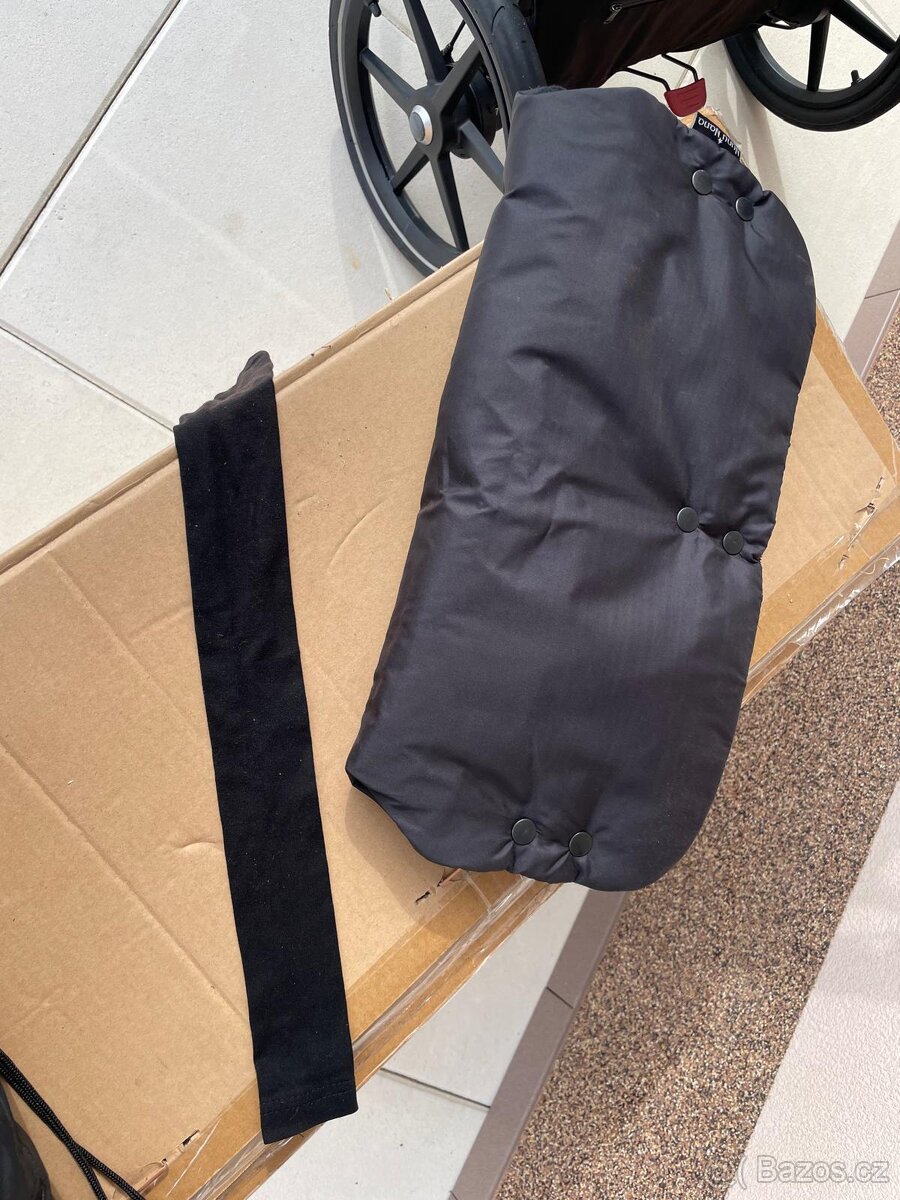 Thule Urban Glide 2 - 8