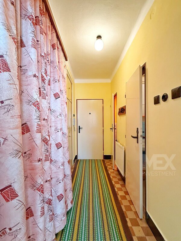 Prodej bytu 2+1 s garáží v Chocni, v ulici Stromovka - 8