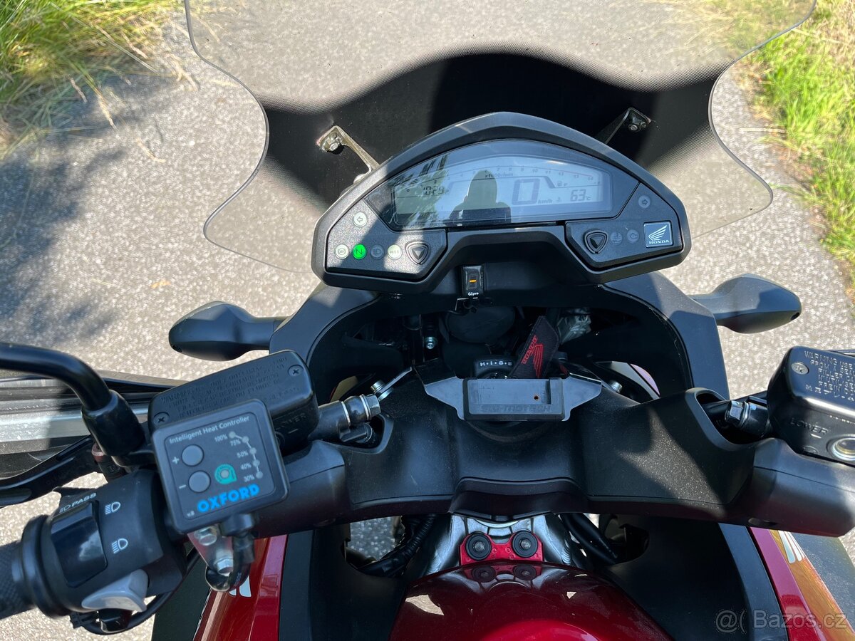 Honda VFR 800 X Crossrunner “spěchá “ - 8