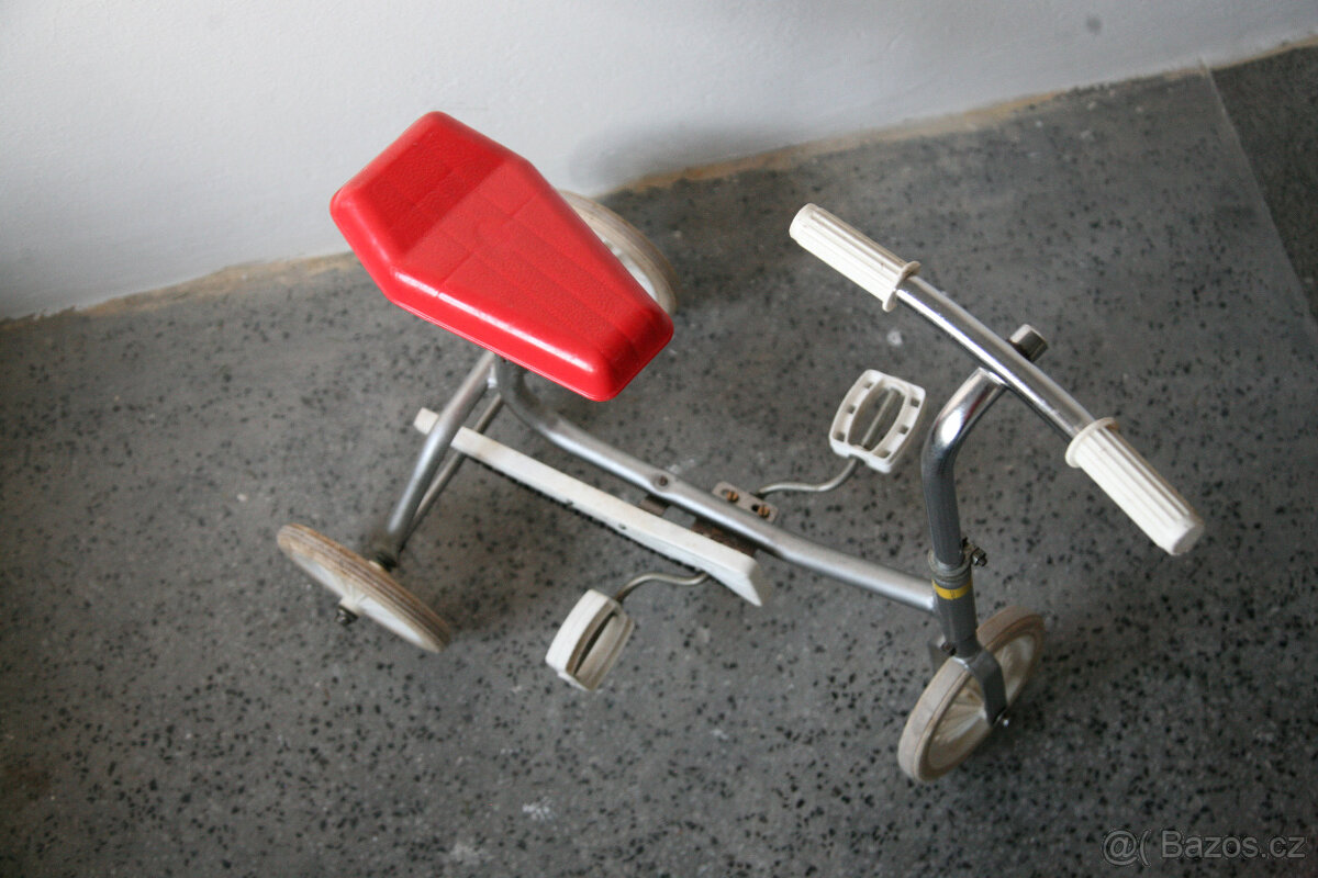 Retro tříkolka - 8