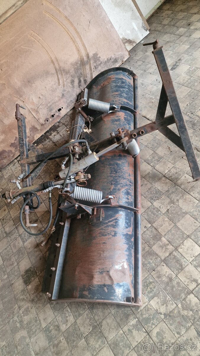 2x MULTICAR M 25 s cisternou - 8