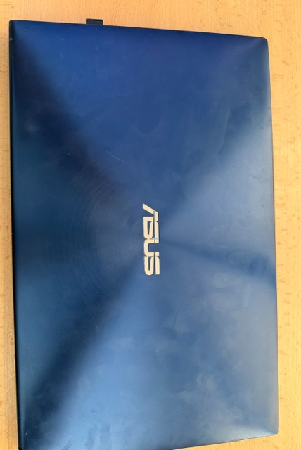 ASUS ZenBook UX534FT - 8