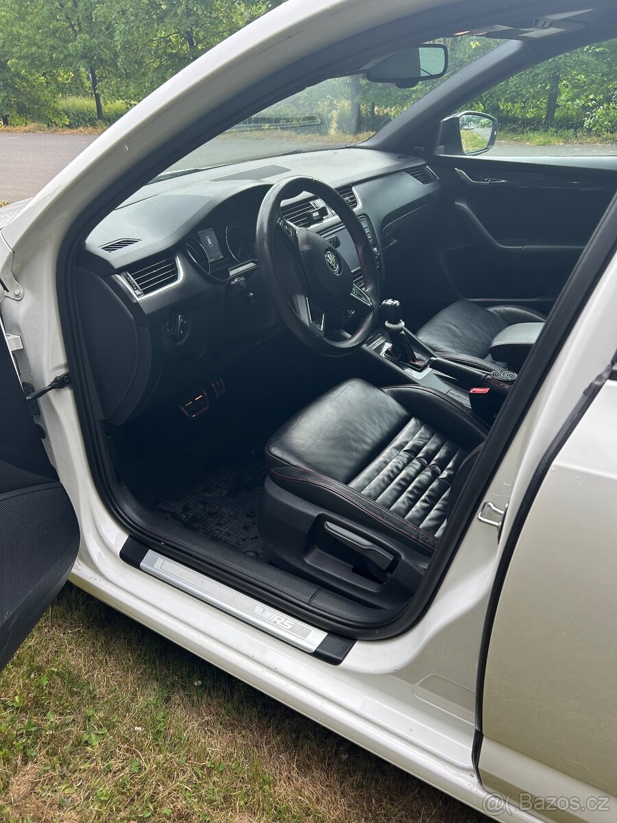 Škoda Octavia 3 rs 2.0 tdi dsg - 8