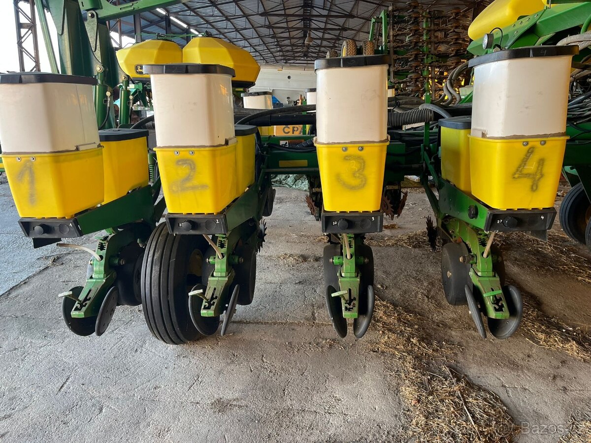 John Deere 1770NT – 12 řádků – rok 2009 - 8