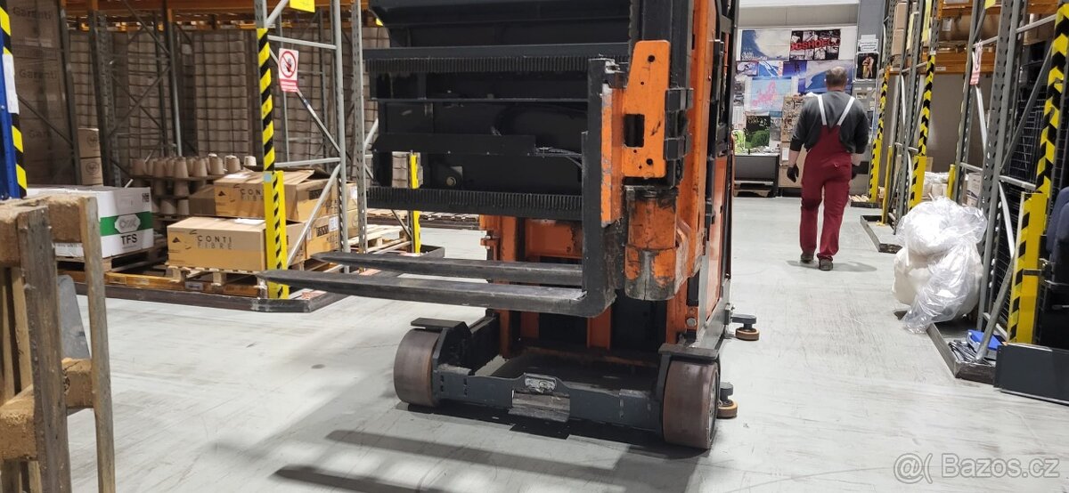 PRODÁM: VZV ZAKLADAČ STEINBOCK WA 13R - 8