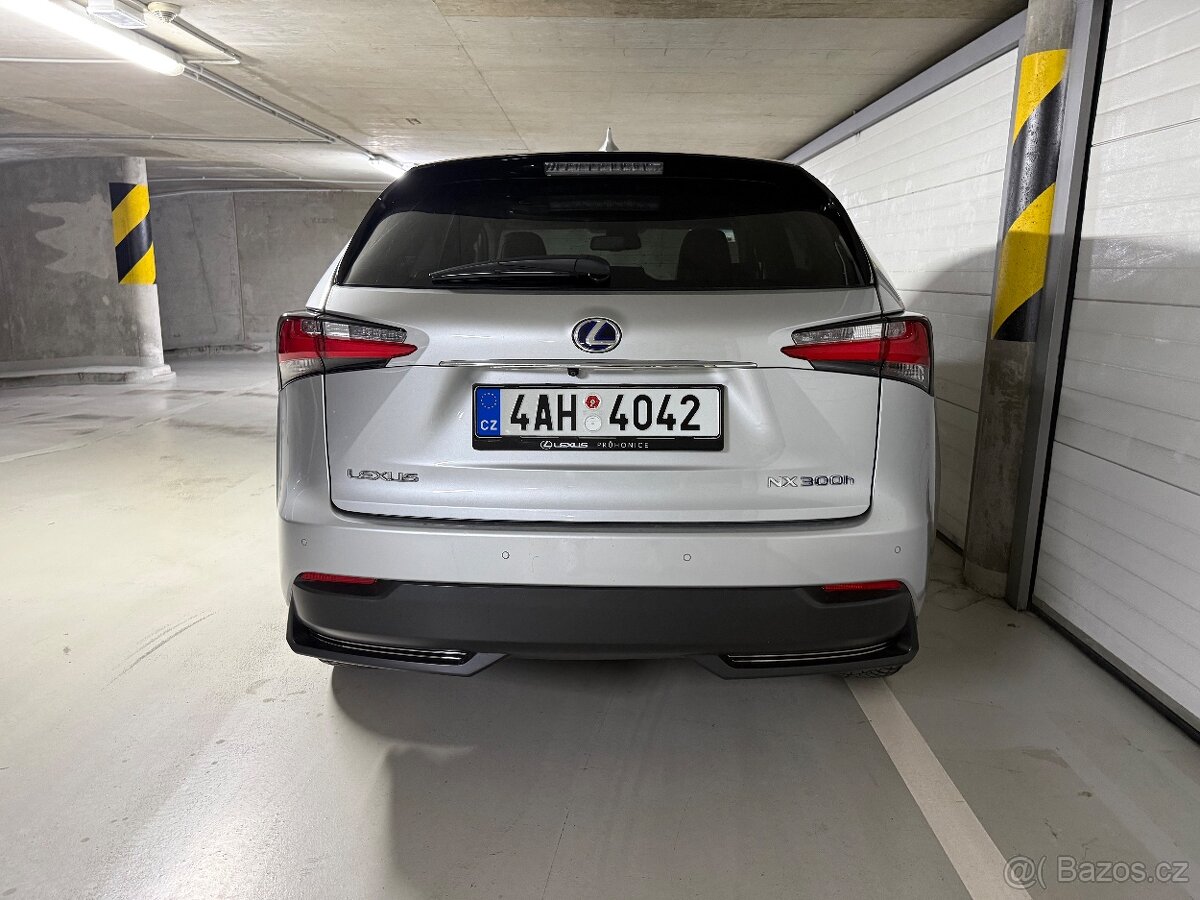 Lexus NX300h,4X4,9/2014,65728km,ČR,1.MAJ,SERVIS,LUXURY - 8