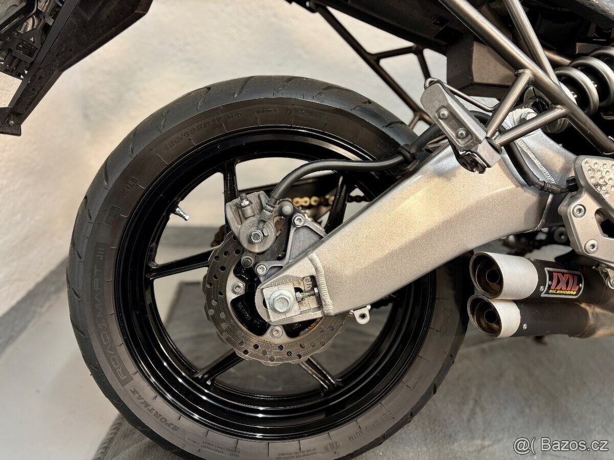 Kawasaki Versys 650 - 8