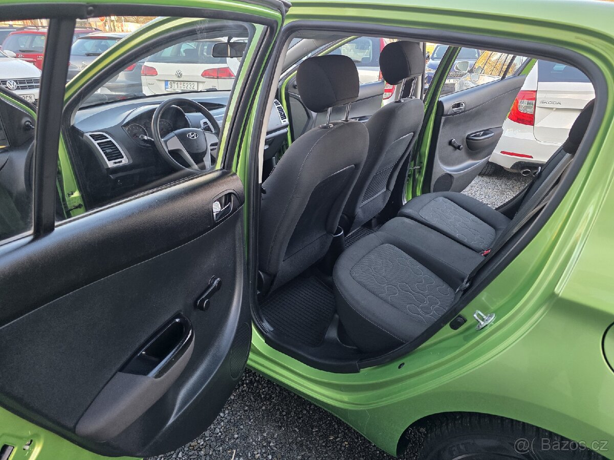 Hyundai i20 1.2 i - 8