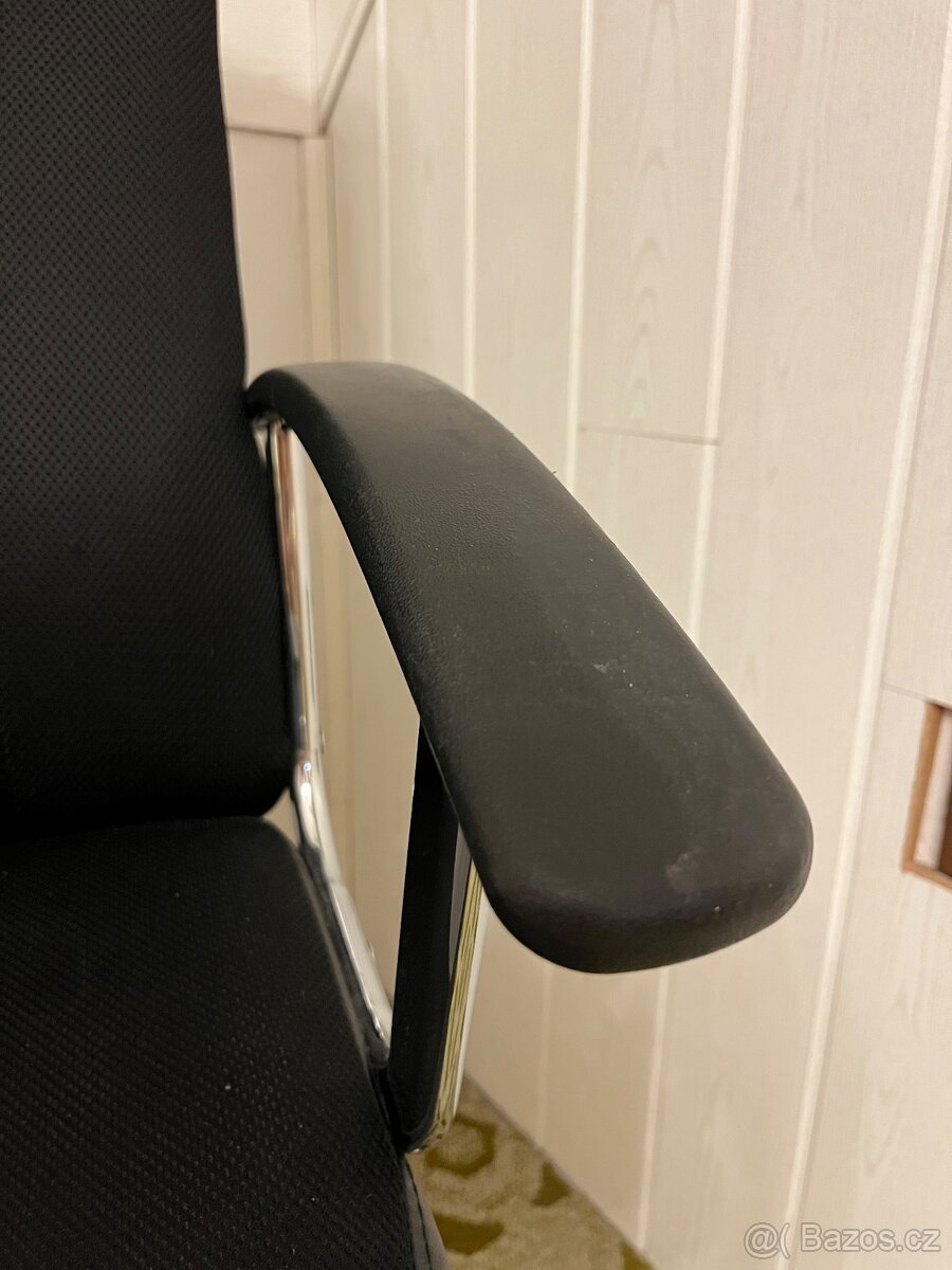 Kancelářské křeslo - 8