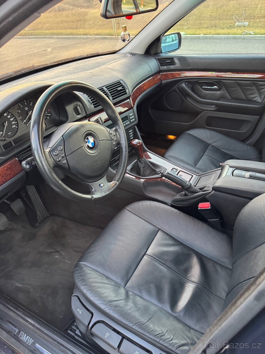 BMW E39 530i - 8