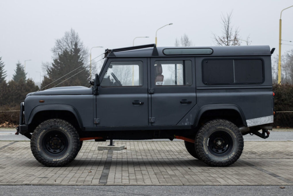 Land Rover Defender 110 SW, 90kW, (2007) - 8