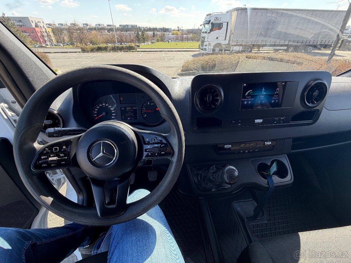 Mercedes Sprinter 319 XXL 3,0 V6 EXTRA LONG - 8