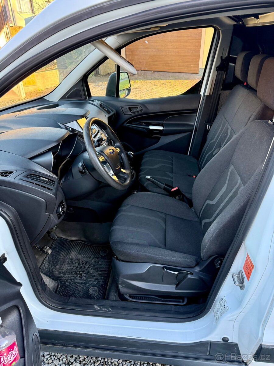 Ford Transit Connect - 8