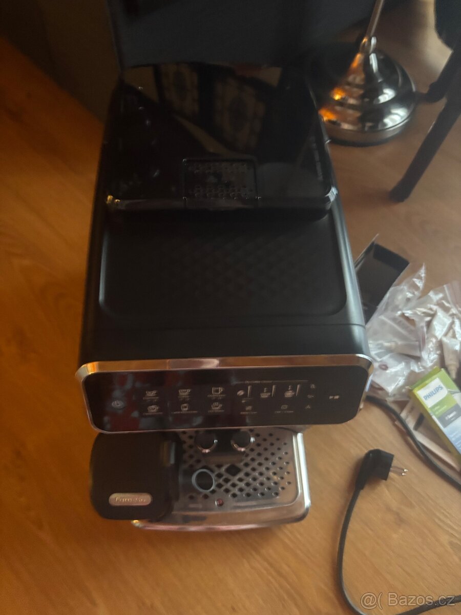 Kávovar Philips LatteGo - 8