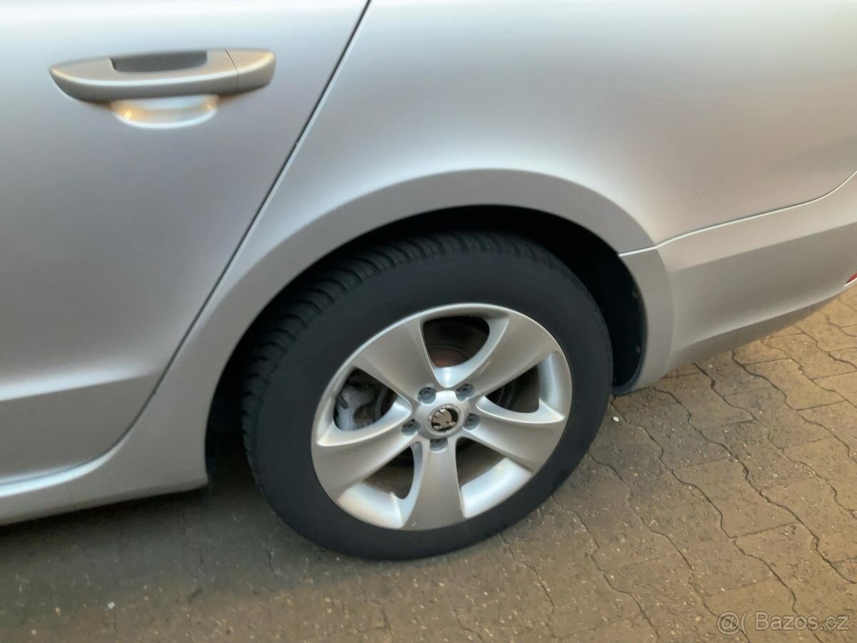 ŠKODA SUPERB II 2.0TDI 103KW r.5/2012 213 tkm TOP STAV - 8