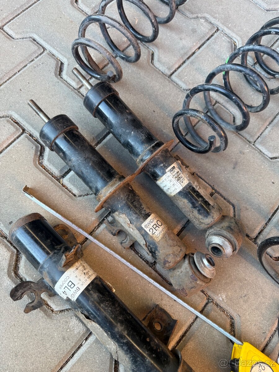 Díly tlumiče, pružiny Mini Cooper r56 - 8