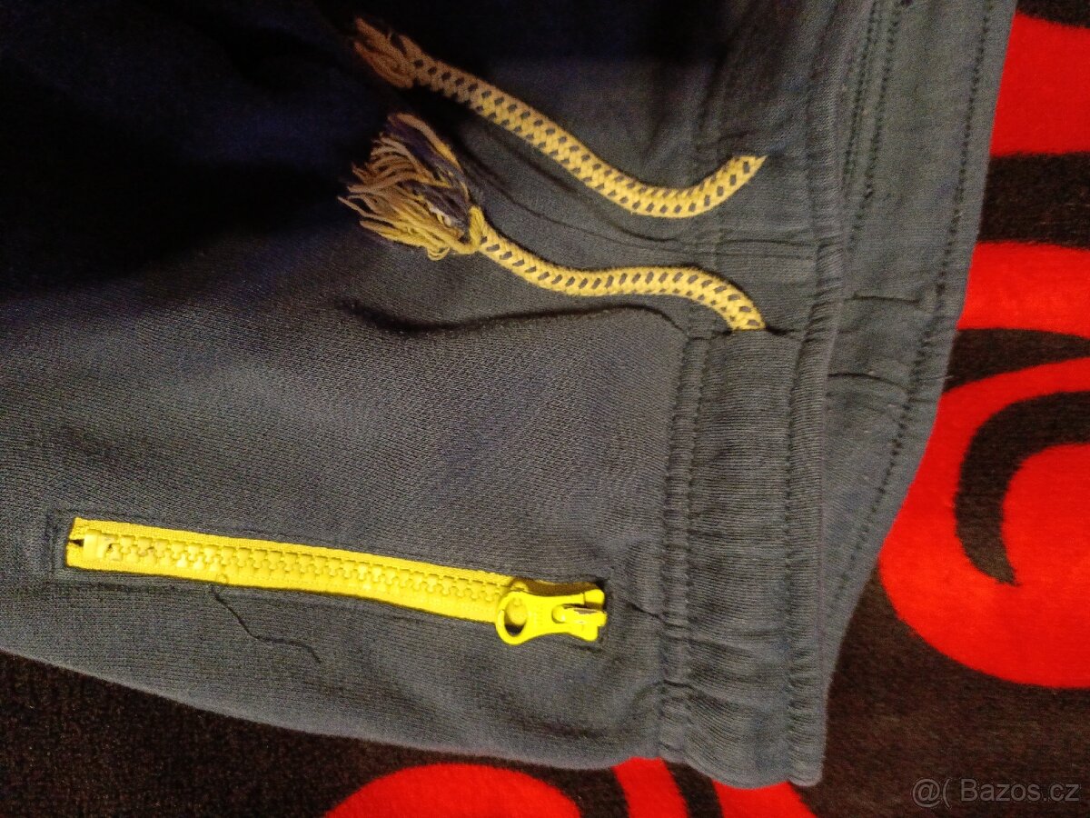 Chlapecké tepláky 110/116 - 8