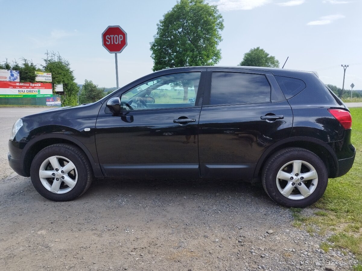 Nissan Qashqai 2.0 DCi 4x4 nová cena - 8
