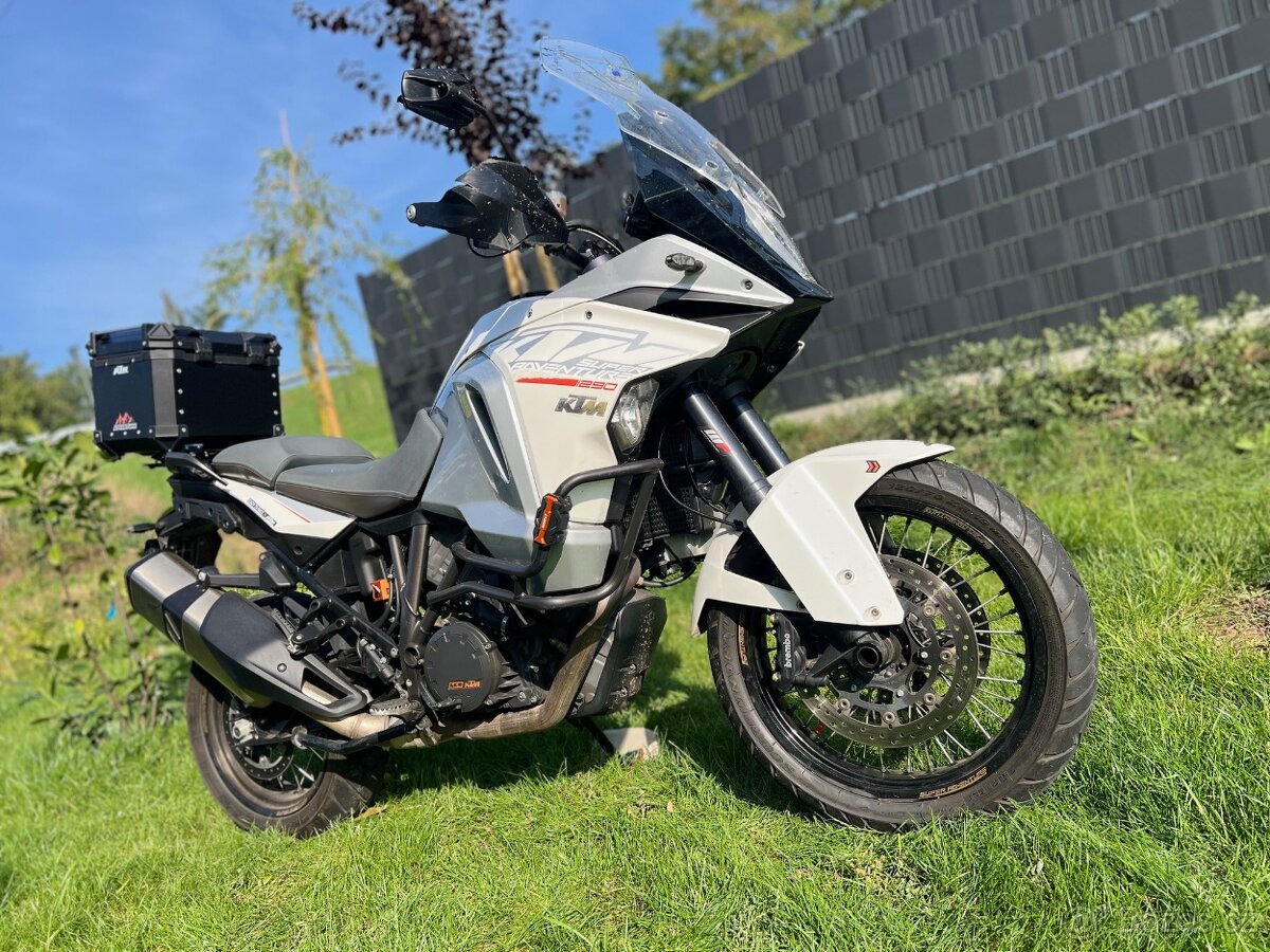 KTM 1290 Super Adventure T - 8