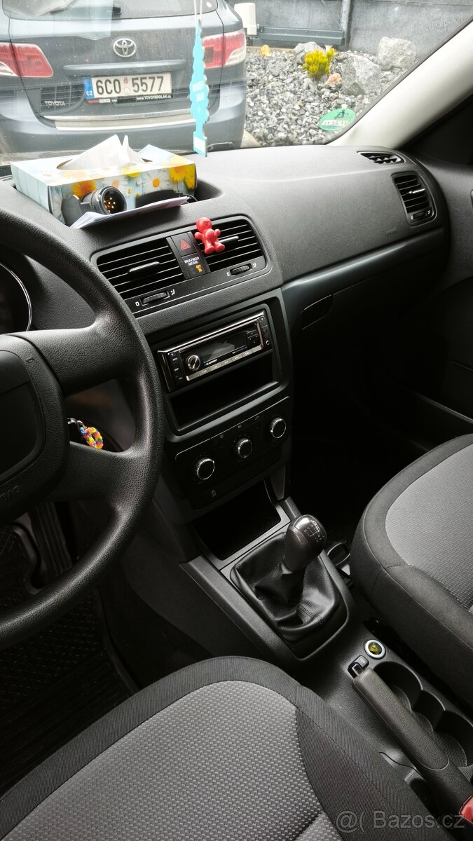 Prodám Škoda Yeti - 8