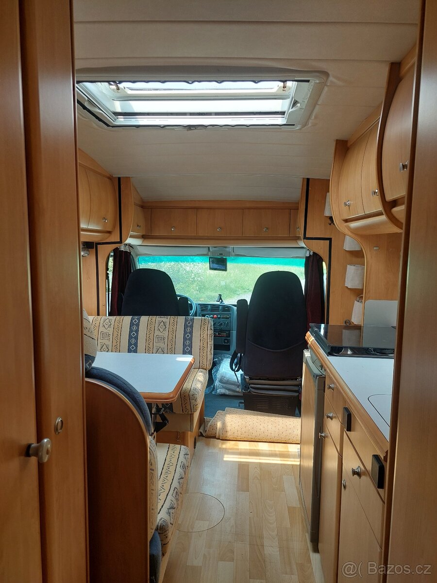 Obytný vůz HOBBY 600D/650 MAXI FSE r.v. 2000 - 8