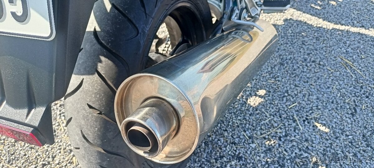 Suzuki GSF 650 Bandit - 8