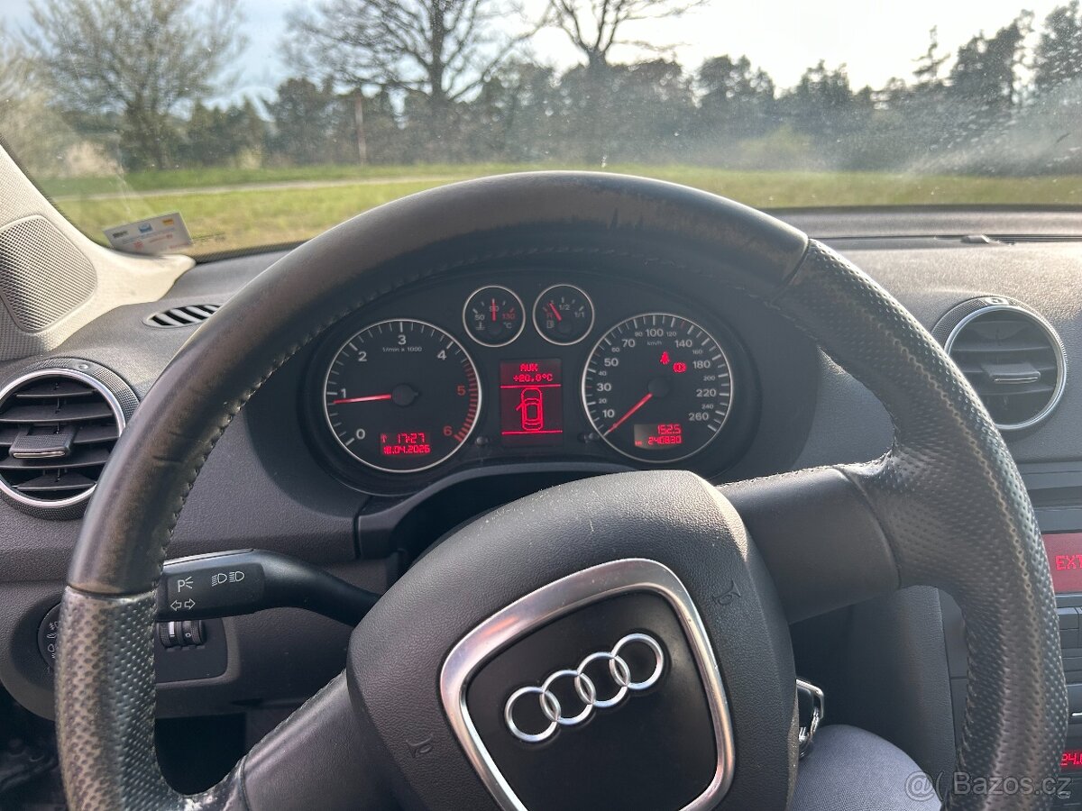 AUDI A3 8P - 8