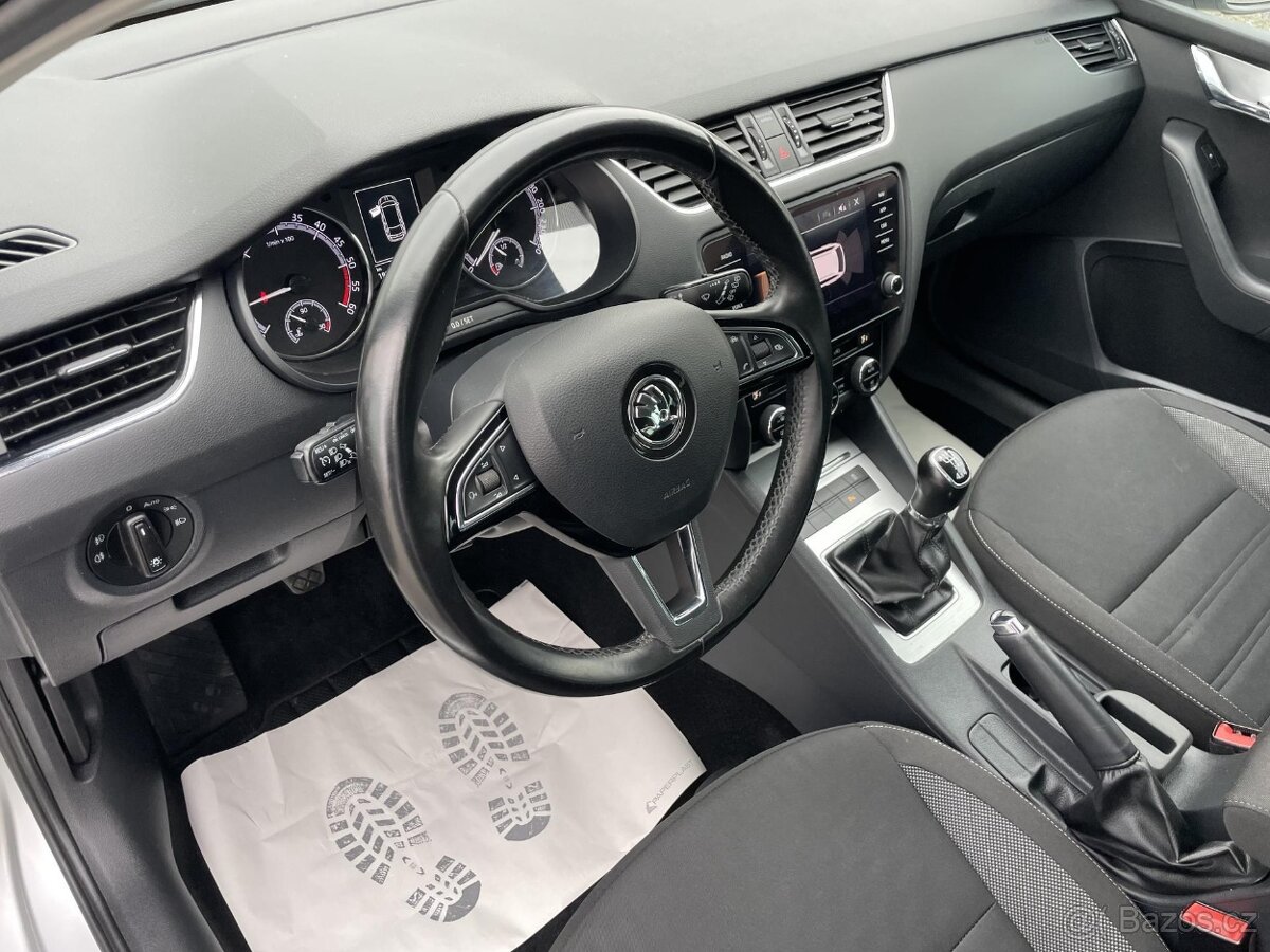 Škoda Octavia 2.0TDi 150PS 4x4 COMBI ACTIVE - 8