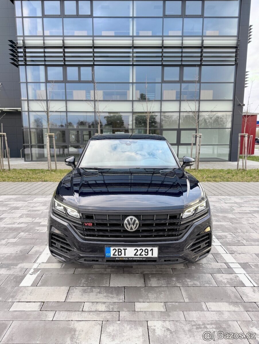 VW Touareg 4.0 TDI V8 - 8