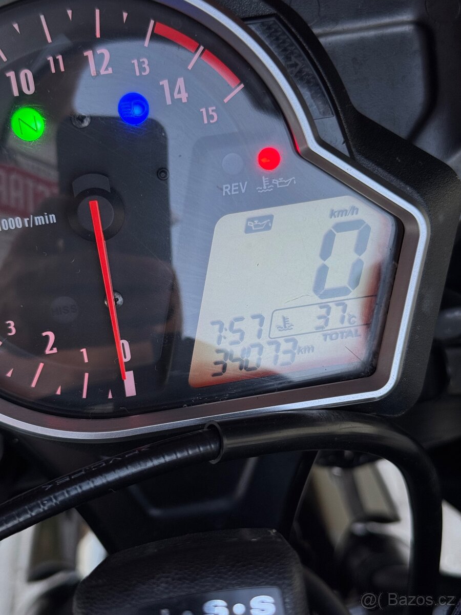Honda CBR1000RR 2011 - 8