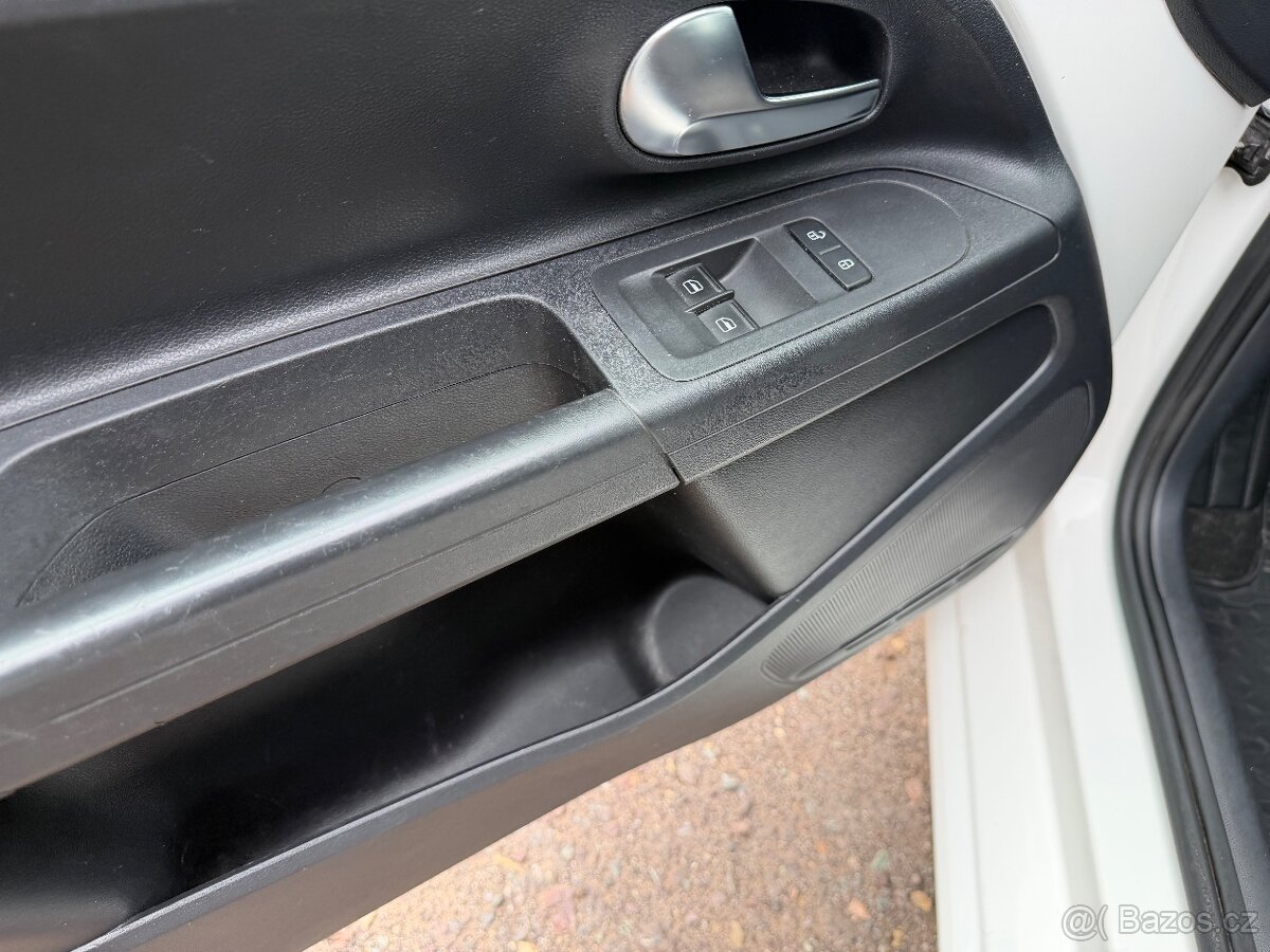 VW UP 1.0 44kw Benzin + LPG - 8