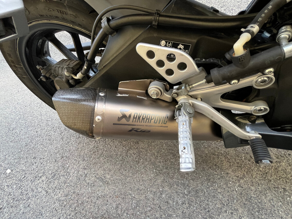 Yamaha YZF-R125 - 8