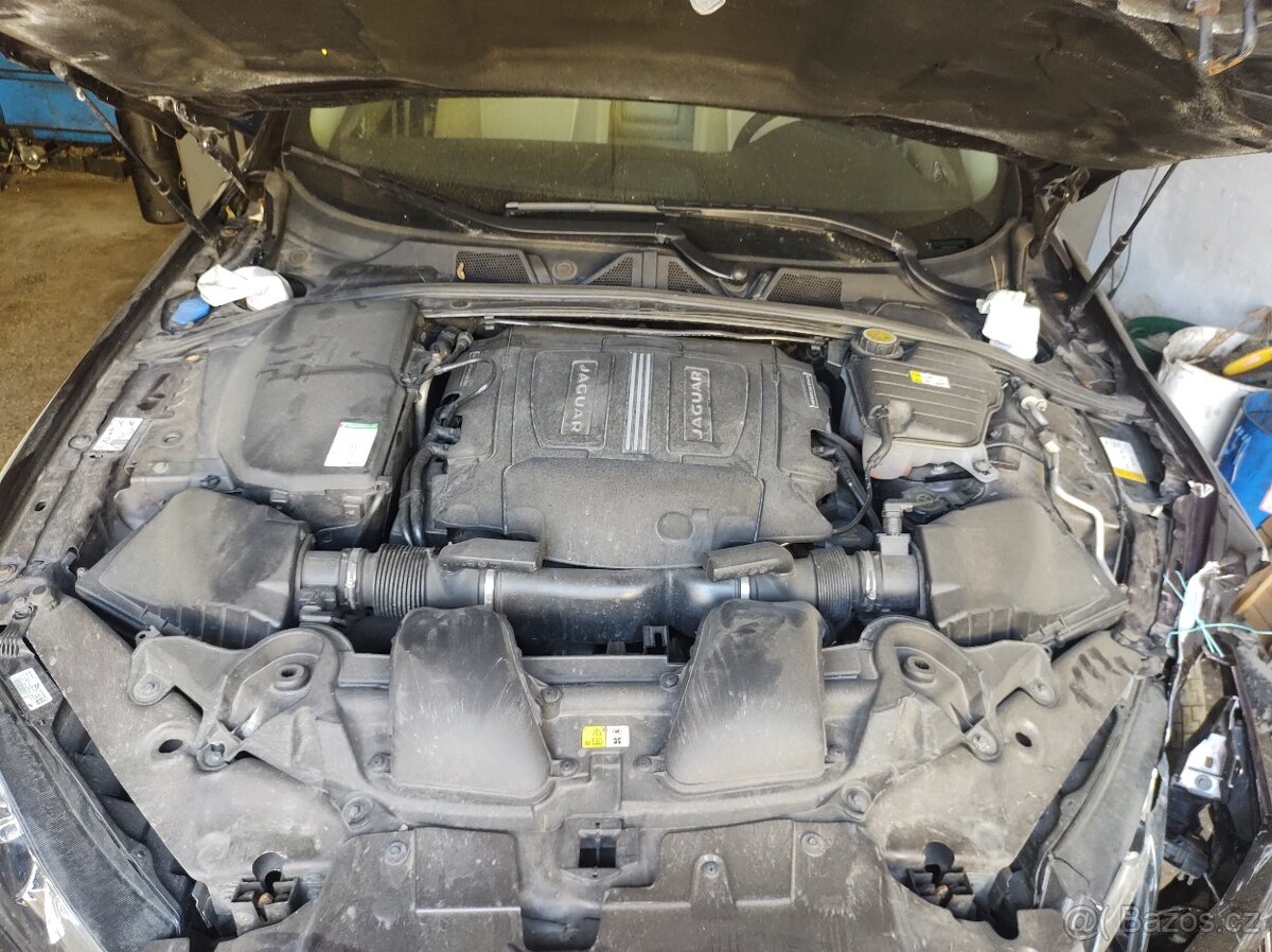 Jaguar XF 3.0i kompresor - 8