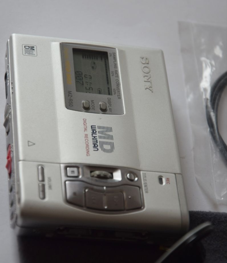 Minidisc walkman SONY MZ R50, super stav, přísluš., MD media - 8