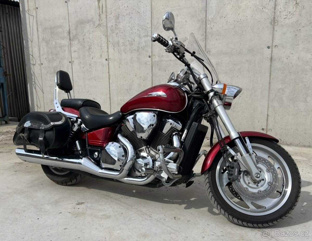 Honda VTX 1800, TOP stav - 8