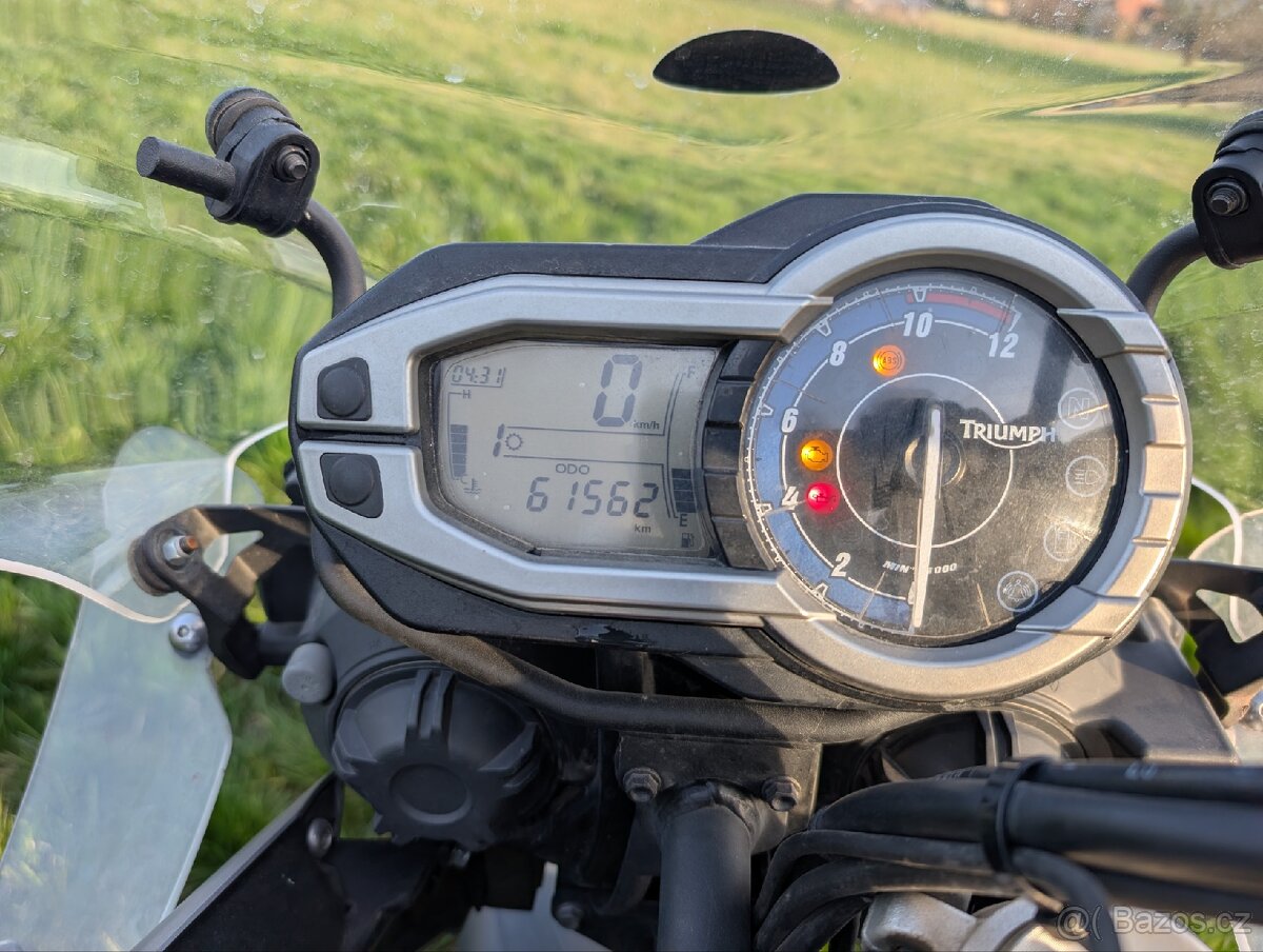 Triumph Tiger 800 XC ABS 2013 - 8