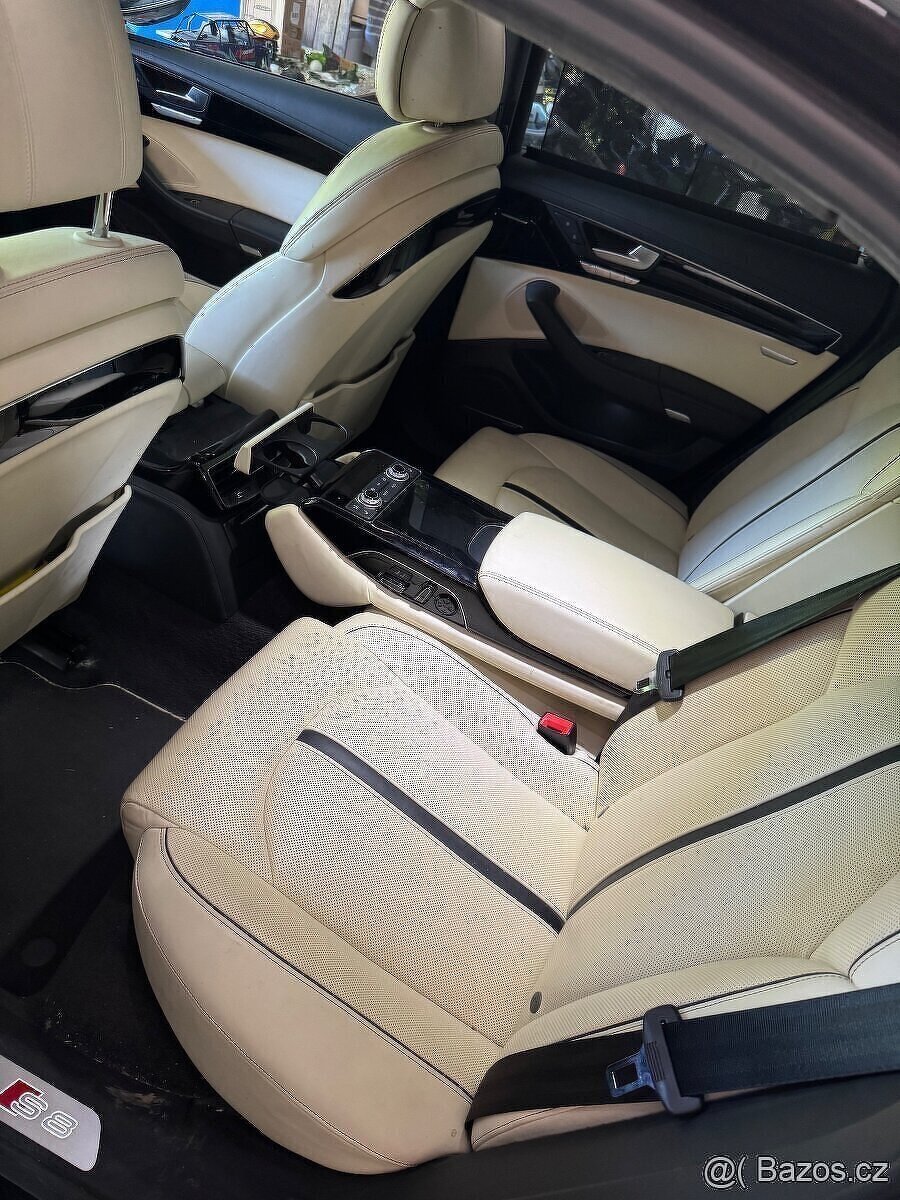 Audi S8 497kW | Audi Exclusive | Servis Audi | TOP výbava - 8