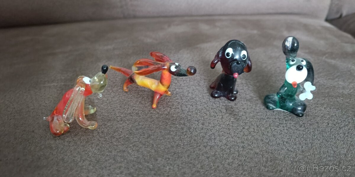 Skleněná figurka - 8