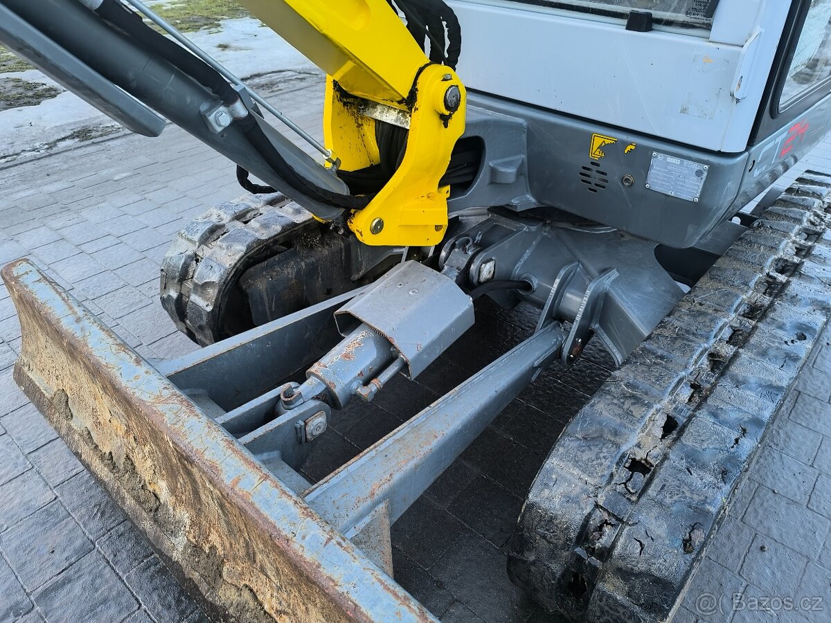 Wacker neuson mini bagr et24 1650 mtg - 8