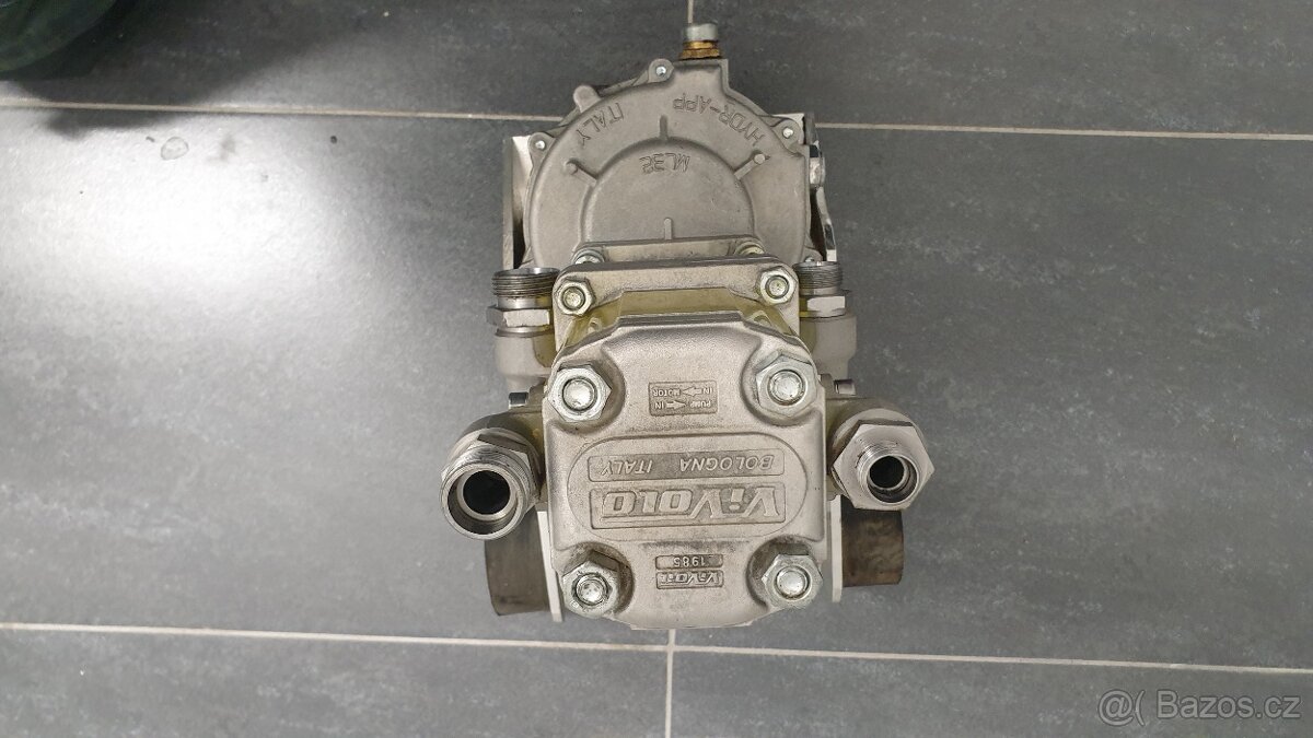 Prodám hydraulické čerpadlo VIVOLO - 8