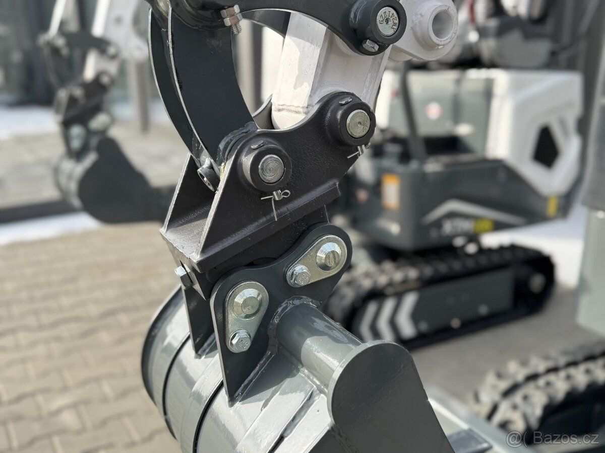 Minibagr XTM X15s - 8