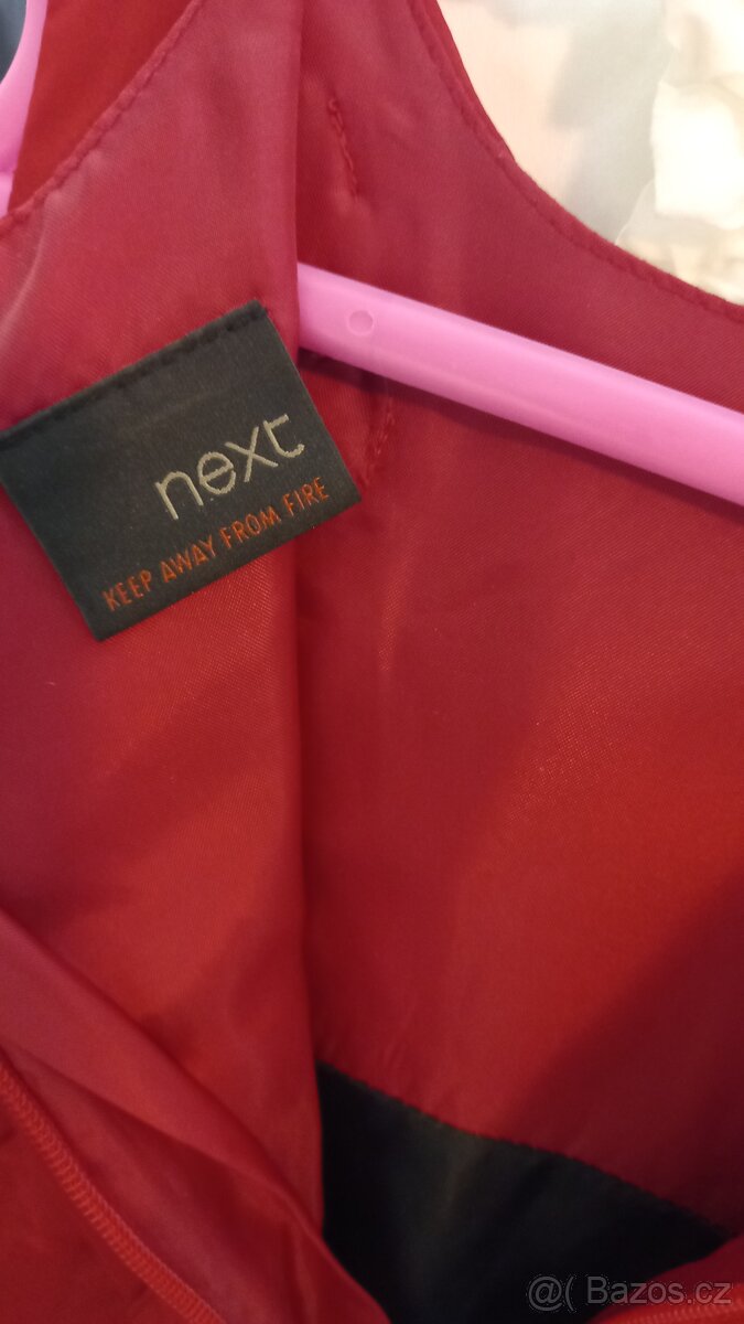Krásné červené šatičky Next vel. 92 - 8